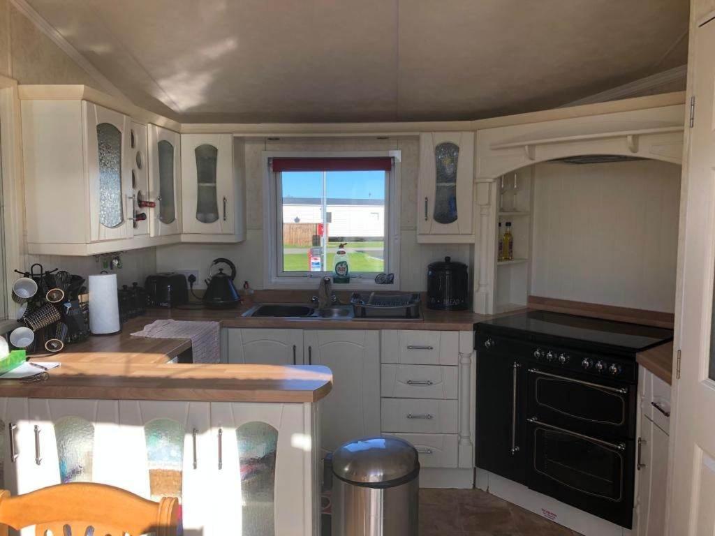 Pg58 2 Bed Caravan Golden Palm Chapel St Leonards Exterior photo